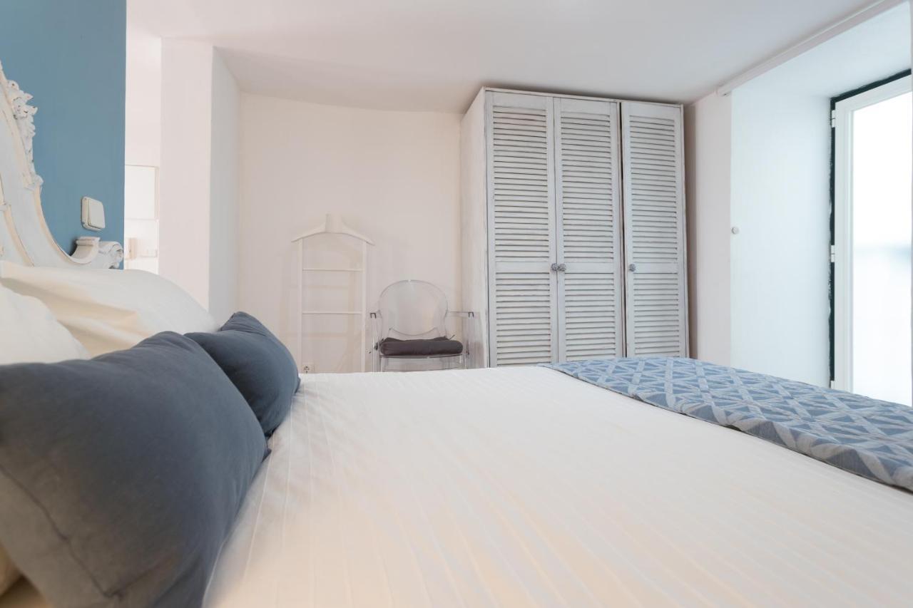 Charming Apartment Travessa Do Alcaide Lisboa Ngoại thất bức ảnh